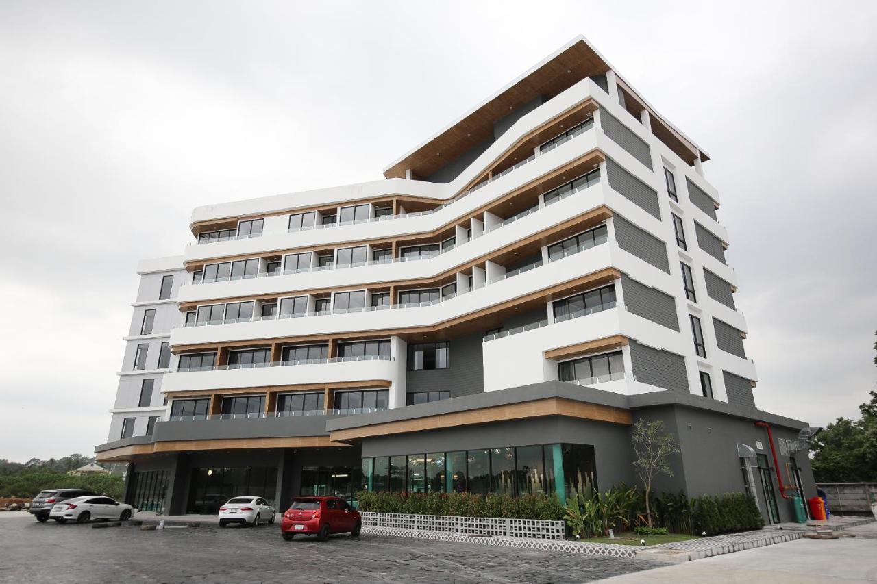 Hotel Scarlett Ban ba Ngan Εξωτερικό φωτογραφία